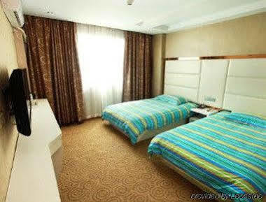 Super 8 Hotel Hangzhou XI Hu Qing Nian Lu מראה חיצוני תמונה